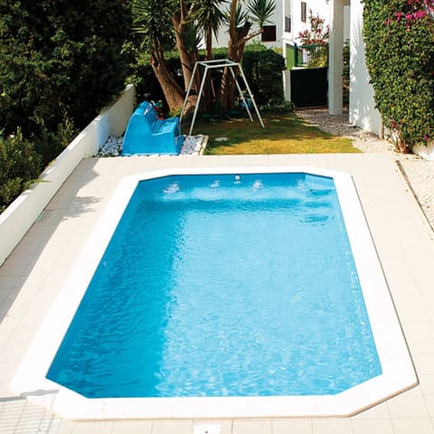 PISCINA MODELO ASTRAL 2.45 x 5.50 fibra